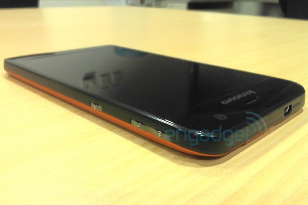 Lenovo готовит к выпуску 5-дюймовый планшет